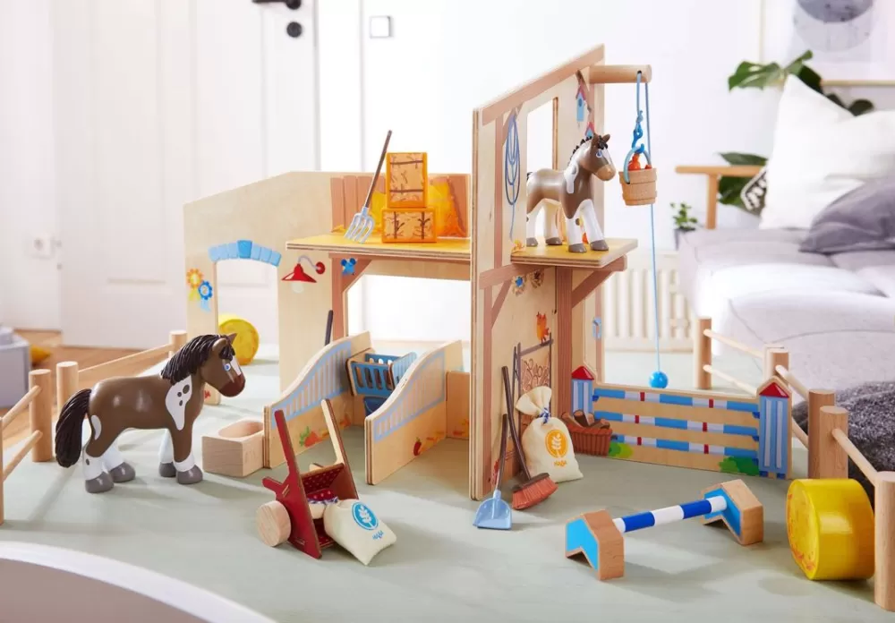 HABA Little Friends Happy Horse Riding Stable< Little Friends Animals